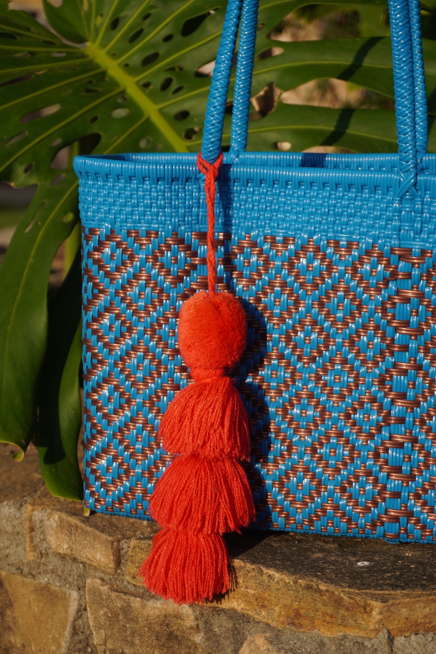 Zaachila Small Single Handle