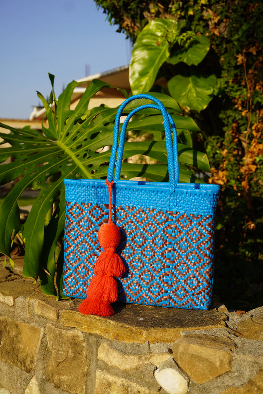 Zaachila Small Single Handle